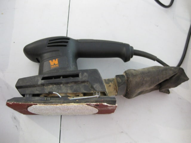 Electric Black & Decker Electric Jig Saw and Wen Finishing Sander - 6