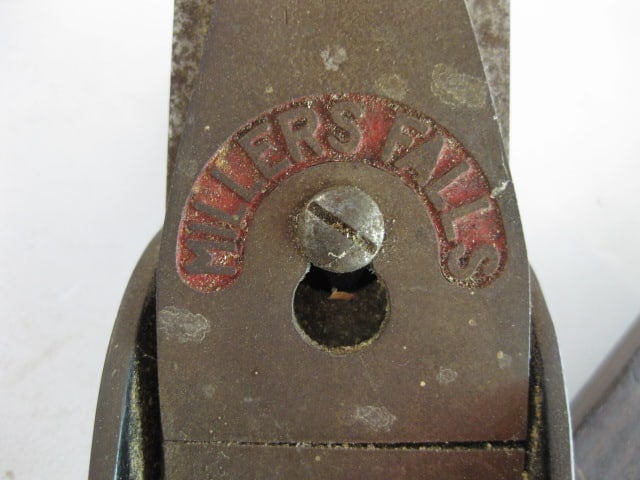 Old Stanley No. 3 24" Wood Level and Millers Falls Planer - 3