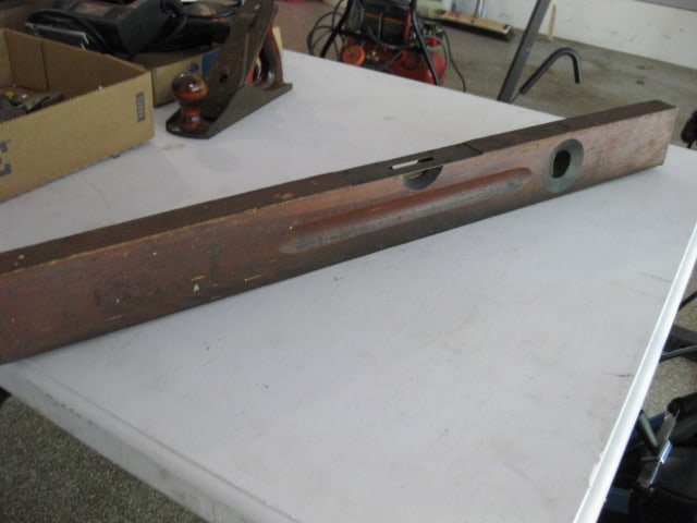 Old Stanley No. 3 24" Wood Level and Millers Falls Planer - 5