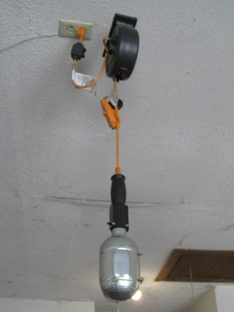 Wonder Winder Wall Mount Extension Cord Reel and Retractable Worklight Reel - 8
