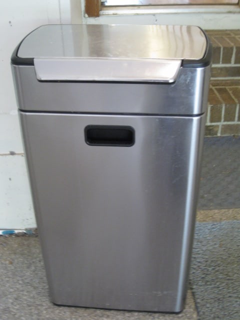 Simplehuman Stainless Push Handle Lid Kitchen Trash Can: .