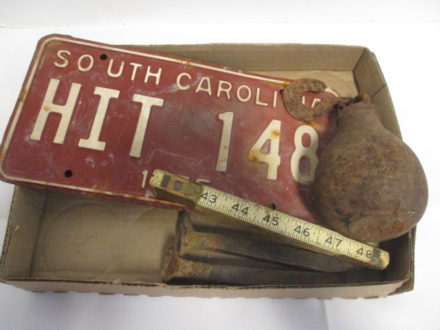 1975 South Carolina License Plate, 2 Railroad Ties, Weight, and Expandable Ruler: .