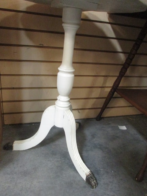Vintage White 3-Legged with Claw Feet Piecrust Table - 3