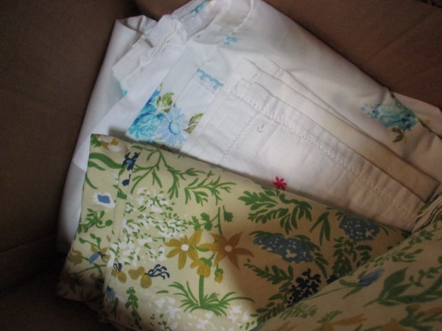 Lot of Vintage Table Linens and Dish Towels - 7