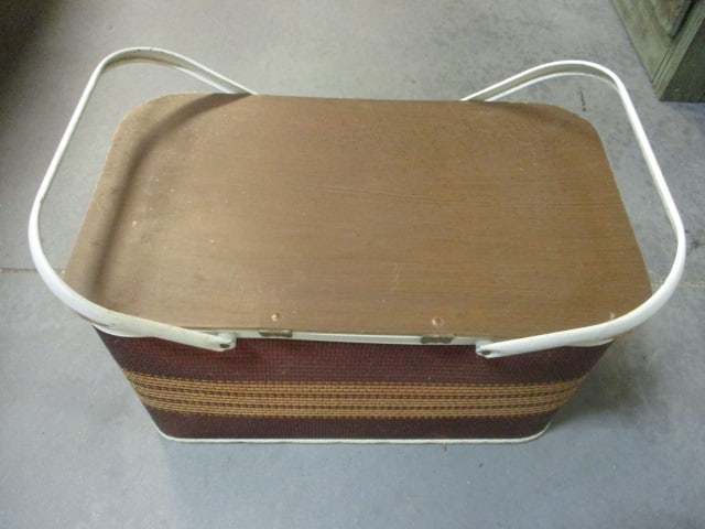 Mid-Century Modern Redmon Woven Wicker and Wood Lid Picnic Basket: 20" x 12" x 11 1/2"
