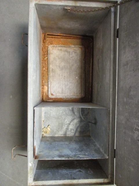 Vintage Galvanized Aluminum Ice Chest - 3