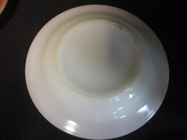 Vintage Pyrex "Flamingo Pink" Nesting Mixing Bowl and 2 Saucers - 3