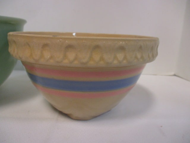 Vintage Anchor Hocking Fire King Green Mixing Bowl and McCoy Yellow Ware - 2