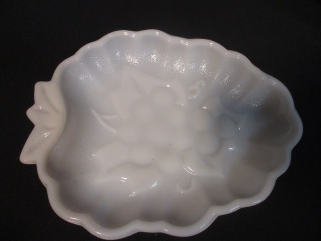 Grouping of Vintage Milk Glass Casserole Dishes, Vase, and Tidbit Dish - 2