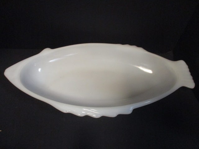 Grouping of Vintage Milk Glass Casserole Dishes, Vase, and Tidbit Dish - 7