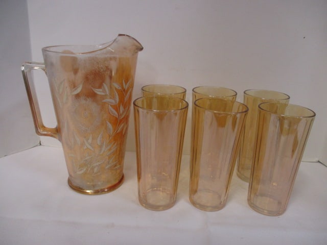 Vintage Jeannette Marigold Carnival Glass Pitcher and Tumbler Glasses (1 of 5)
