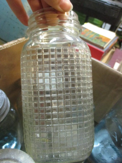 Lot of Vintage Mason Jars and Vintage Box of Wide Mouth Rubber Rings - 4