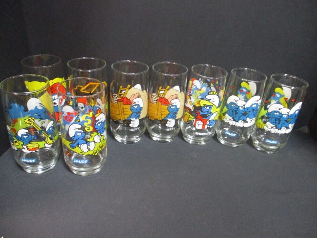 9 Retro 1982 "Smurf" Tumbler Glasses: 6" each