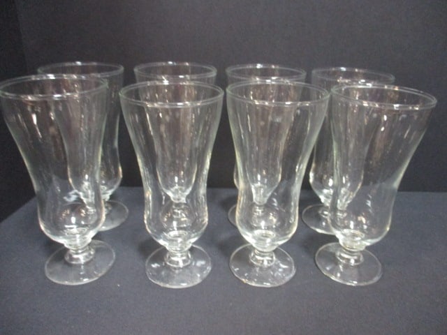 Set of 8 Vintage Glastonbury "Lotus" Parfait Glasses (1 of 5)