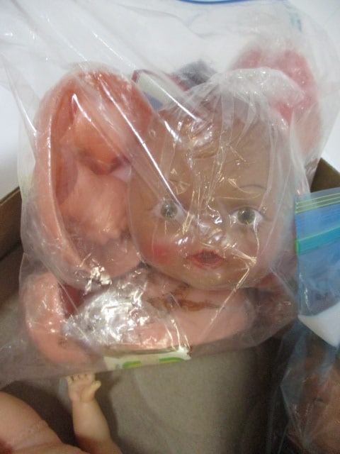 Lot of Vintage Dolls and Doll Parts - 6
