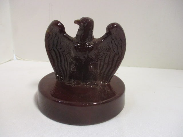 Fenton "1776-1976 American Bicentennial Eagle" Red Slag Glass Paperweight: 4", fleabite