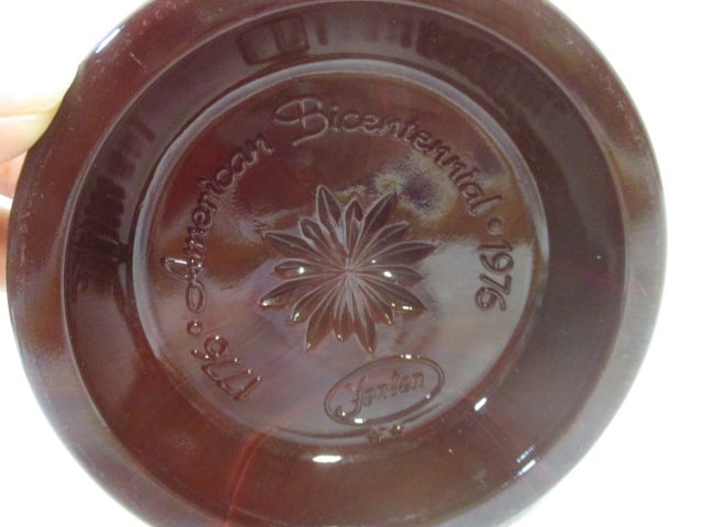 Fenton "1776-1976 American Bicentennial Eagle" Red Slag Glass Paperweight - 3
