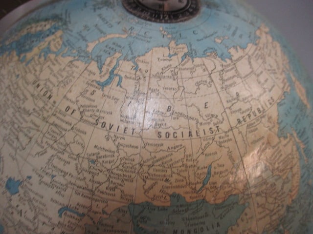 Vintage Cram's Imperial World Globe - 3