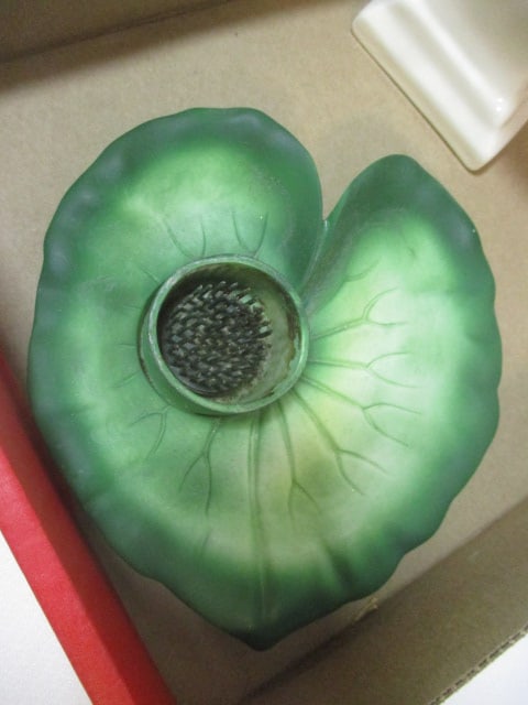 Pair of Vintage Leart 5-Finger Vases and Department 56 Lily Pad Flower Frog - 2