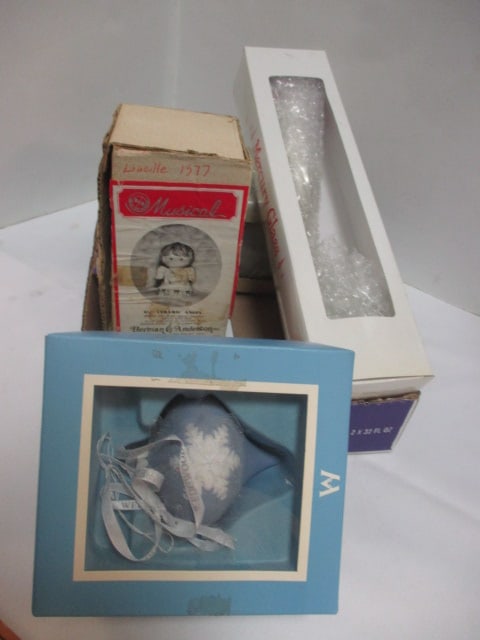 Vintage Wedgwood, Dept. 56, Reed & Barton and Others Christmas Ornaments: and Decorations, see pictures and preview for selection and condition
