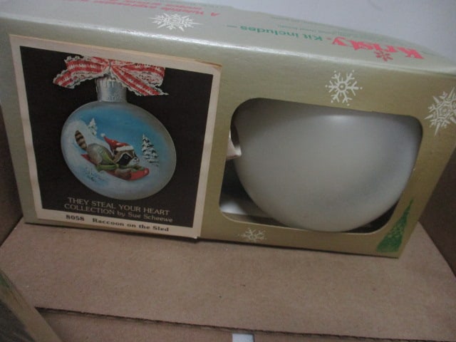 Vintage Wedgwood, Dept. 56, Reed & Barton and Others Christmas Ornaments - 8