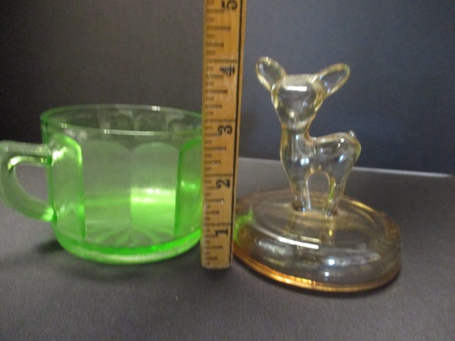 Vintage Jeannette Marigold Carnival Glass "Deer Fawn" Lid and Green Uranium - 8