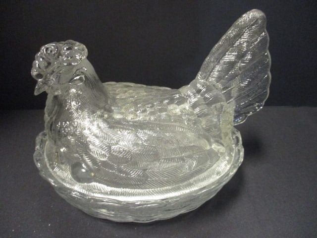 Vintage Clear Pressed Glass "Hen on Nest" Lidded Dish: 8" x 7 1/2", chip on rim (has been covered with putty)