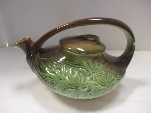 Vintage McCoy Brown and Green "Daisy" Teapot: 10" x 7", chip