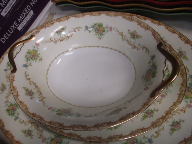 45 Pieces of Vintage Noritake "N128" Floral China - Made in Japan - 12