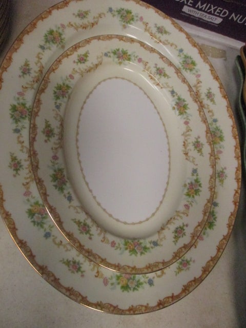 45 Pieces of Vintage Noritake "N128" Floral China - Made in Japan - 14