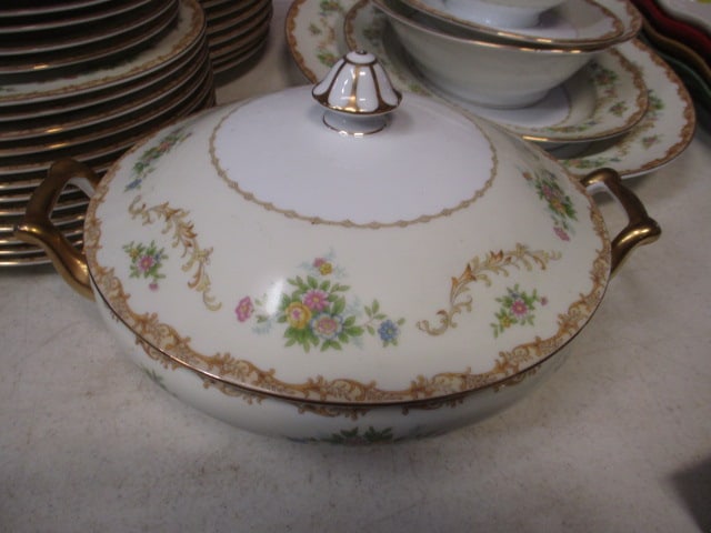 45 Pieces of Vintage Noritake "N128" Floral China - Made in Japan - 2