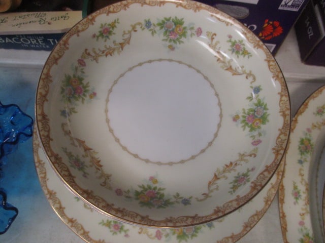 45 Pieces of Vintage Noritake "N128" Floral China - Made in Japan - 8