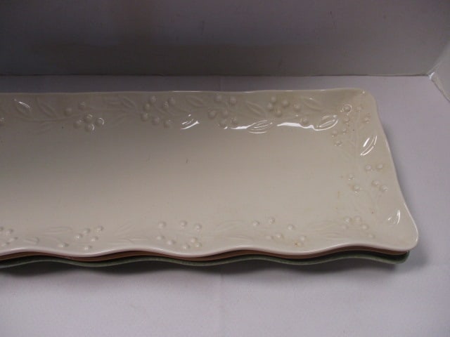4 Real Home "Let Us Entertain You" Stoneware Platters - 3