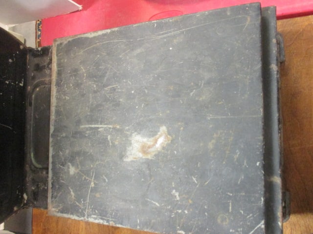Antique Fan Shape Countertop Postal Scale - 3