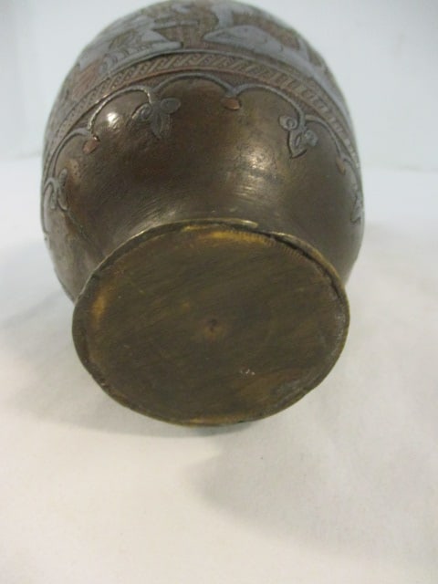 Egyptian Scene in Relief Copper/Bronze/Brass Vase - 5