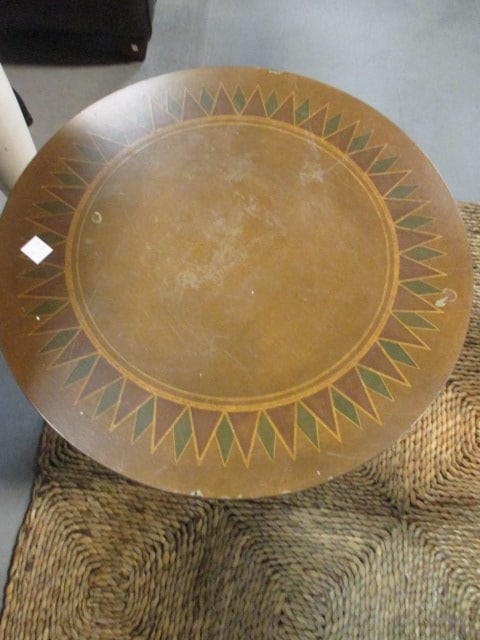 Neoclassical Design Tiered Accent Table with Figure Head Accents - 2