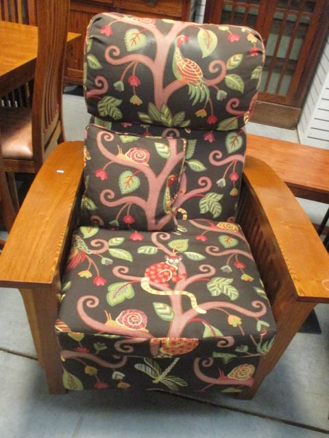 Barcalounger Oak Arts & Craft Mission Style Upholstered Recliner: 34"w, includes matching accent pillow, Local Pickup Only