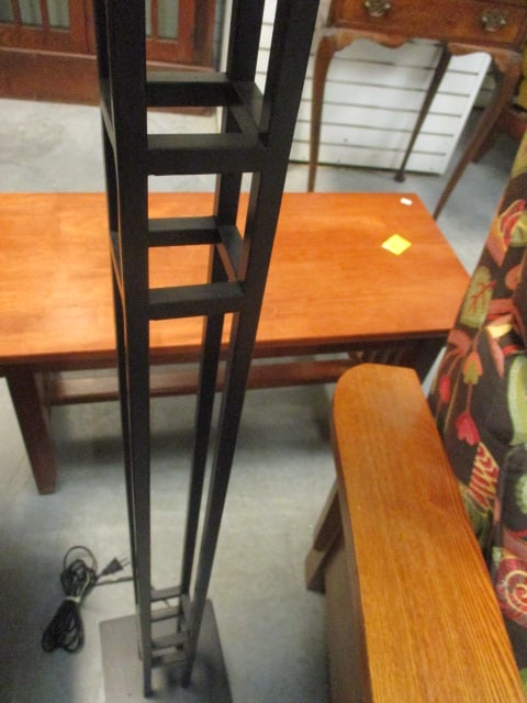 Black Metal Arts & Craft Style Floor Lamp - 3