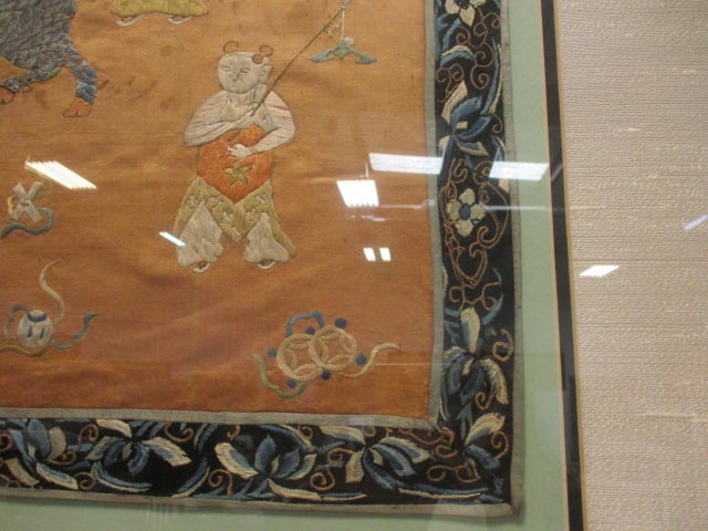 Vintage Framed and Matted Chinese Embroidered Silk Panel - 4