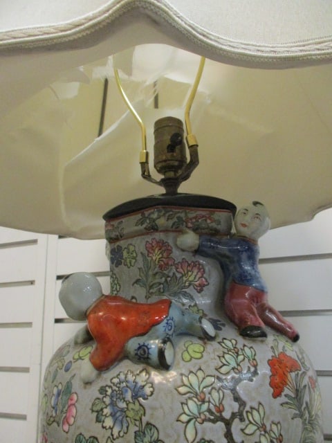 Asian Inspired Porcelain Ginger Jar Table Lamp with Applied Figural Climbing Children - 4