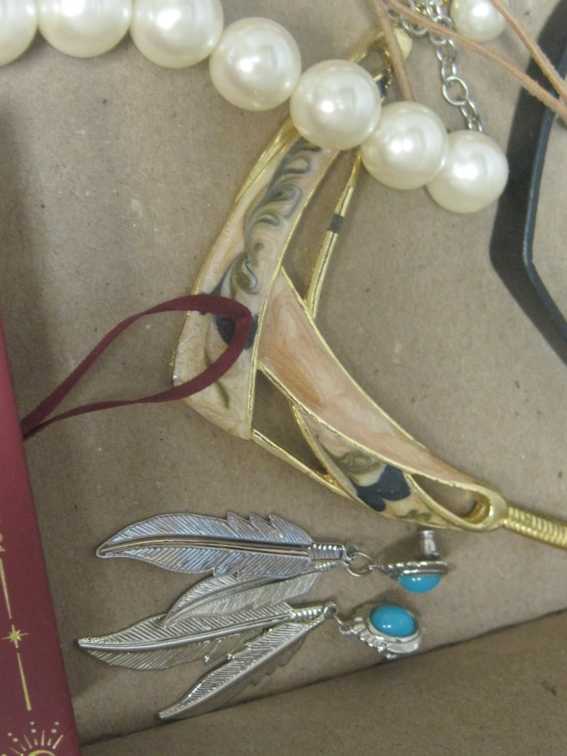 Lot of Vintage/ Modern Estate Jewelry- Some Signed - 3