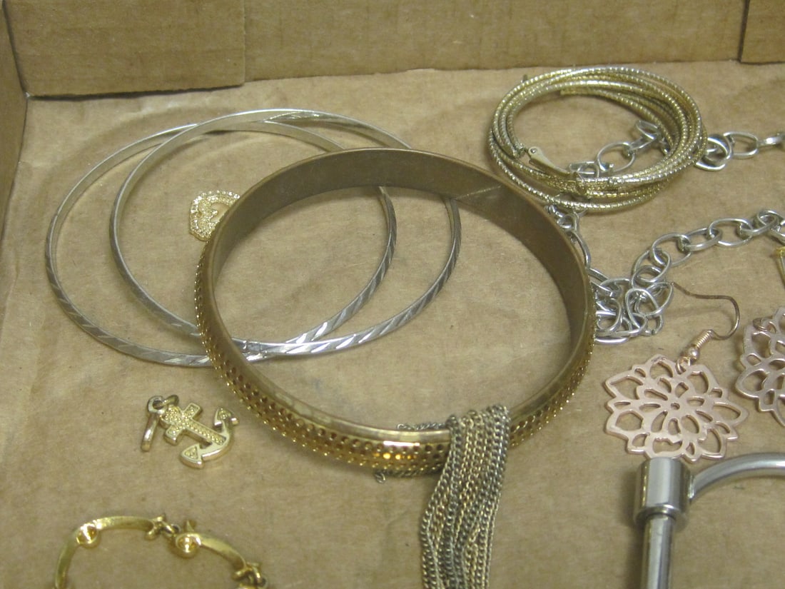 Lot of Vintage/ Modern Estate Jewelry- Some Signed - 2