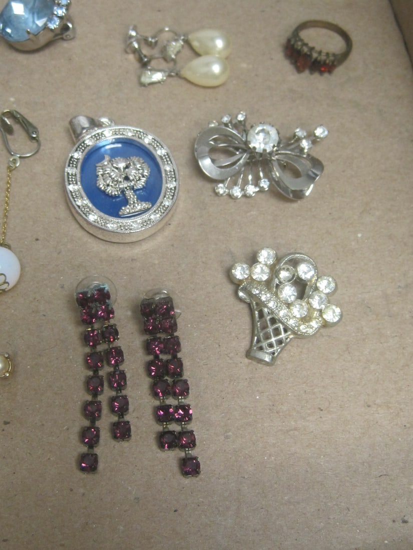 Lot of Vintage/ Modern Estate Jewelry- Some Signed - 3