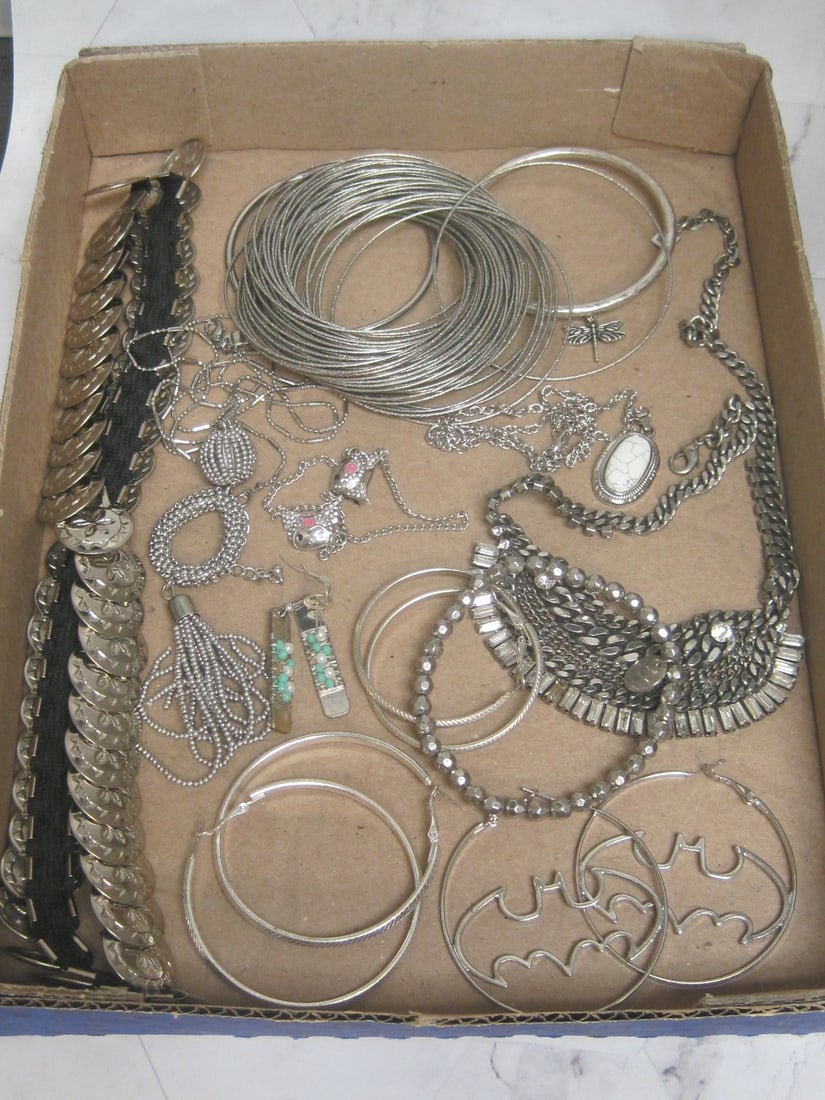 Lot of Vintage/ Modern Estate Jewelry- Some Signed: .