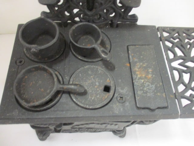 Old Mountain Cast Iron Salesman Sample/Toy Wood Burning Cook Stove - 3