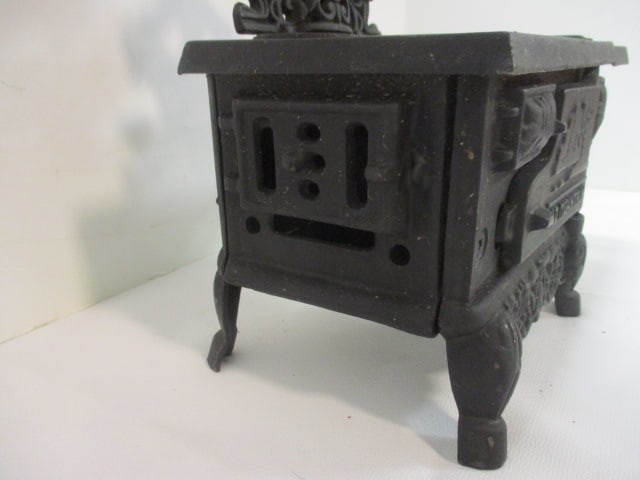 Old Mountain Cast Iron Salesman Sample/Toy Wood Burning Cook Stove - 5