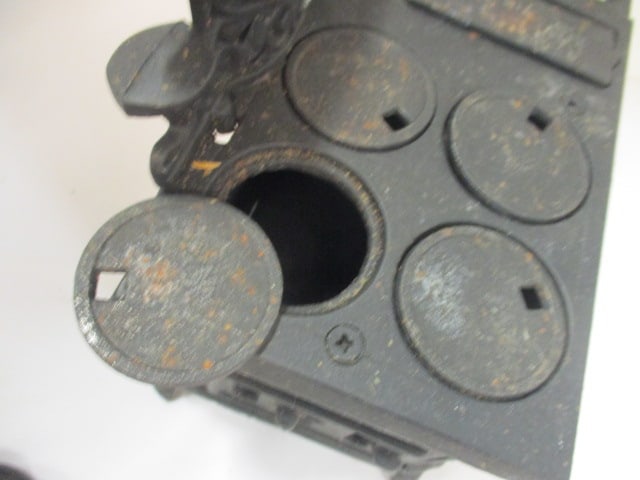 Old Mountain Cast Iron Salesman Sample/Toy Wood Burning Cook Stove - 7