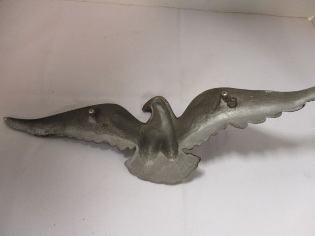 Hoda Midcentury Painted Cast Aluminum Eagle Wall Plaque - 3