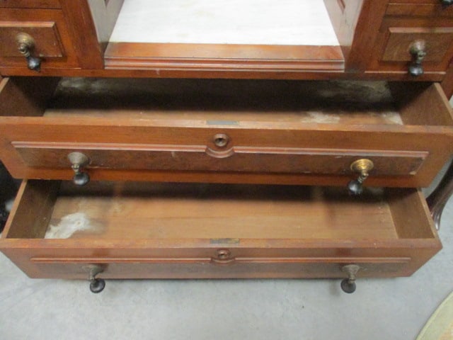 Antique Victorian Eastlake Vanity with Beveled Mirror - 6