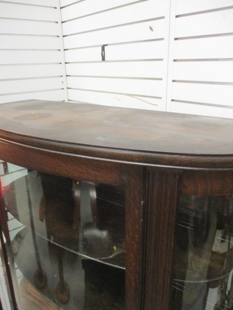 Antique Curved Glass Quarter Sawn Oak Curio Cabinet - 2